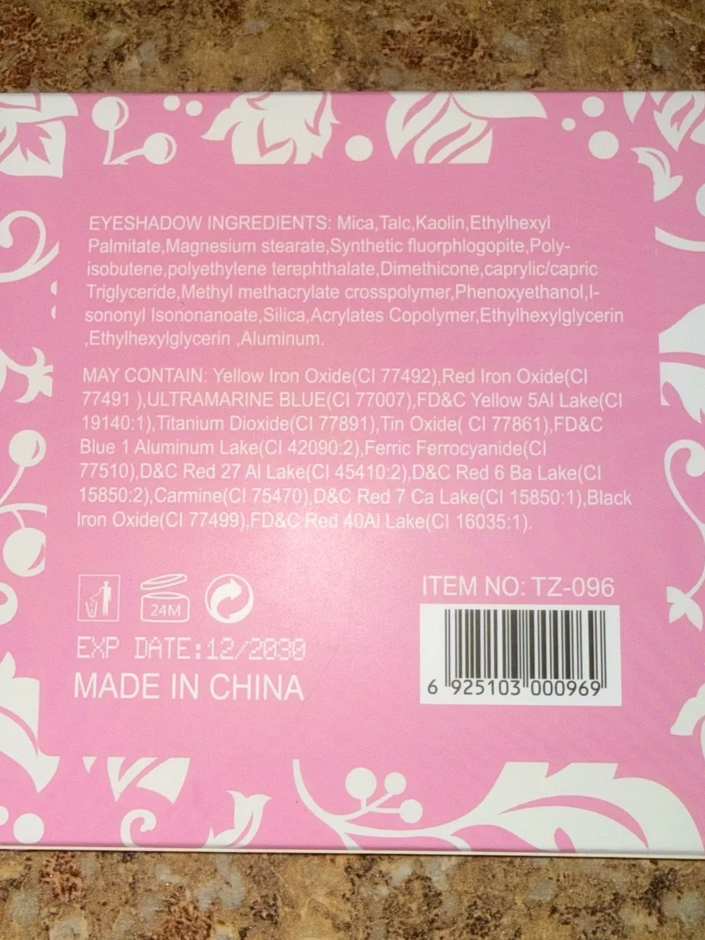 *YARA BUNDLE* - Yara Diamond Beauty Dusting Powder, Eyeshadow Palette - Pink